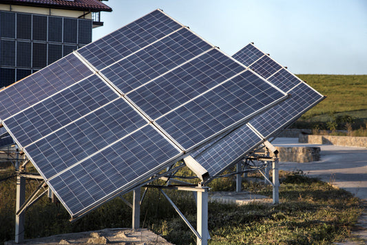 how many solar panels do you need to produce 15 kwh per month