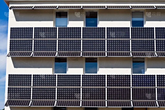 Plug-and-Play Balcony Solar in the U.S.: Which States Have Legalized Grid Connection?