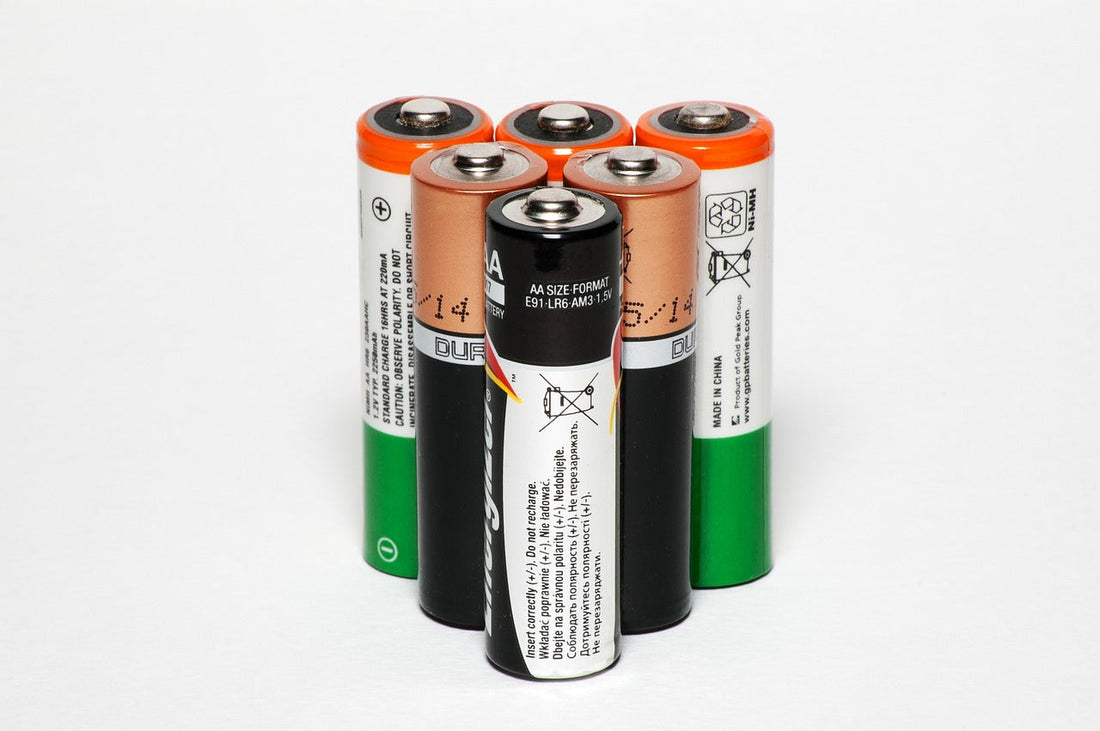 Do Flashlight Batteries Lose Power When Left Inside